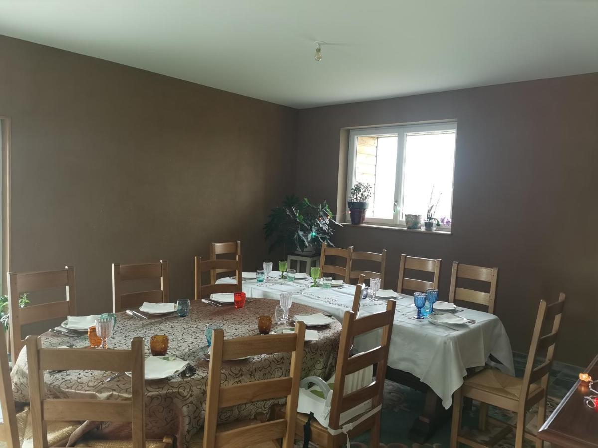 Les Chambres D'Hotes De La Frissonnette Auzelles エクステリア 写真